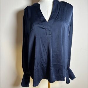 Elegant Navy Banana Republic Women's Work Blouse Top